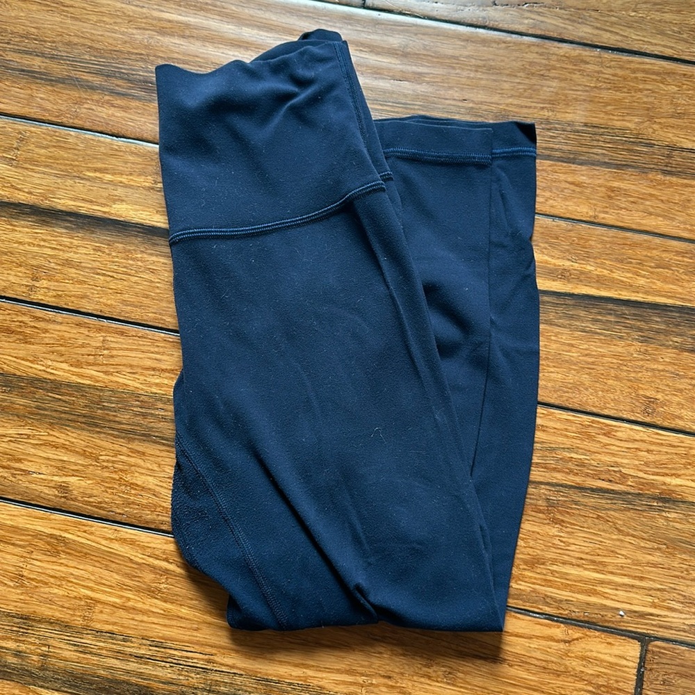 Lululemon 23” crop Align legging